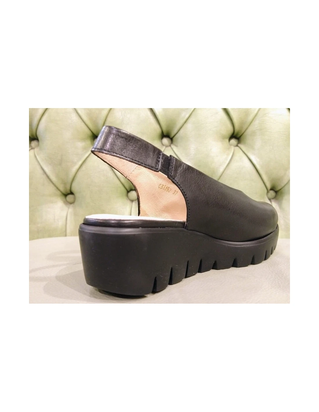 Scarpe Chanel Con Zeppa 2023, Wonders 6 Scarpe Chanel Con Zeppa 2023, Wonders - immagine 4