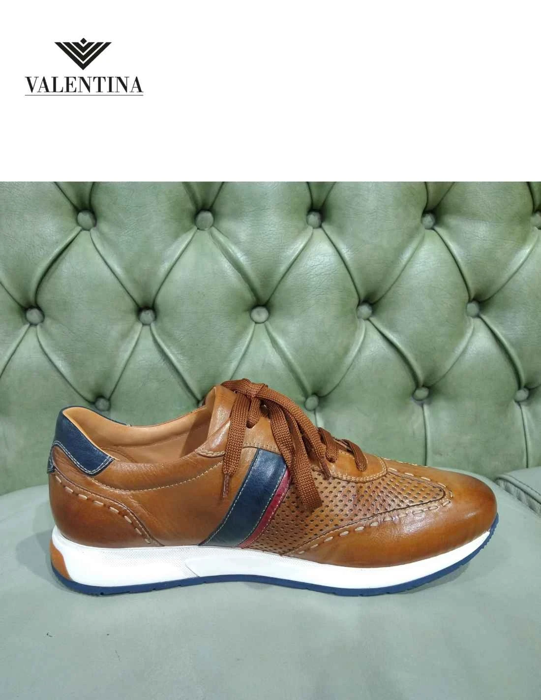 Sneakers Fatte A Mano, By Galizio Torresi 5 Sneakers Fatte A Mano, By Galizio Torresi - immagine 3