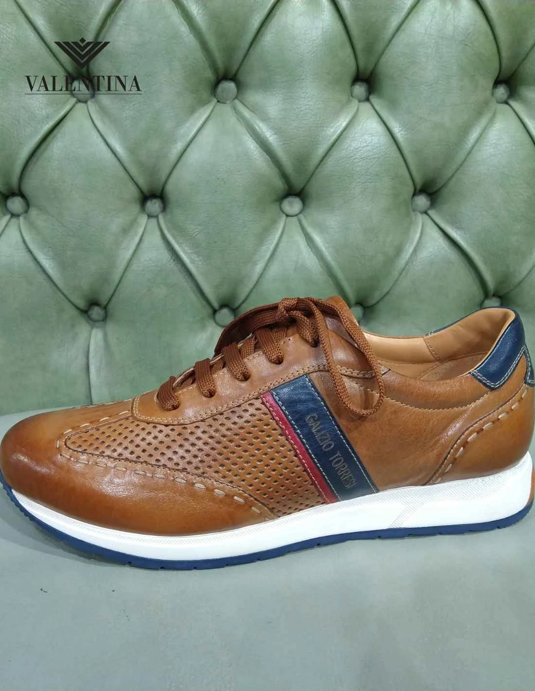 Sneakers Fatte A Mano, By Galizio Torresi 6 Sneakers Fatte A Mano, By Galizio Torresi - immagine 4