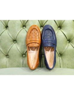 Mocassini Da Donna 2024, In Pelle Traforata -Stile pelletteria mocassini da donna 2024 in pelle traforata 3