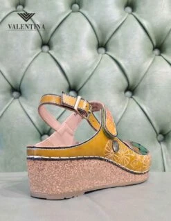 Laura Vita Sabot Con Zeppa E Punta Chiusa -Stile pelletteria sabot con zeppa e punta chiusa 2