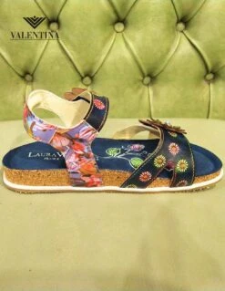 Sandali Bassi Colorati Da Donna, Laura Vita 9 Sandali Bassi Colorati Da Donna, Laura Vita -Stile pelletteria sandali bassi colorati da donna laura vita 2