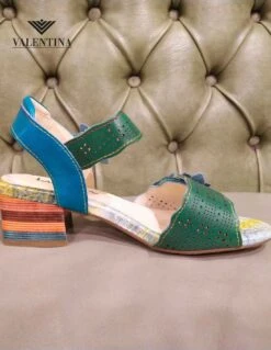 Laura Vita Sandali Colorati Con Tacco Comodo 11 Laura Vita Sandali Colorati Con Tacco Comodo -Stile pelletteria sandali colorati con tacco comodo 2