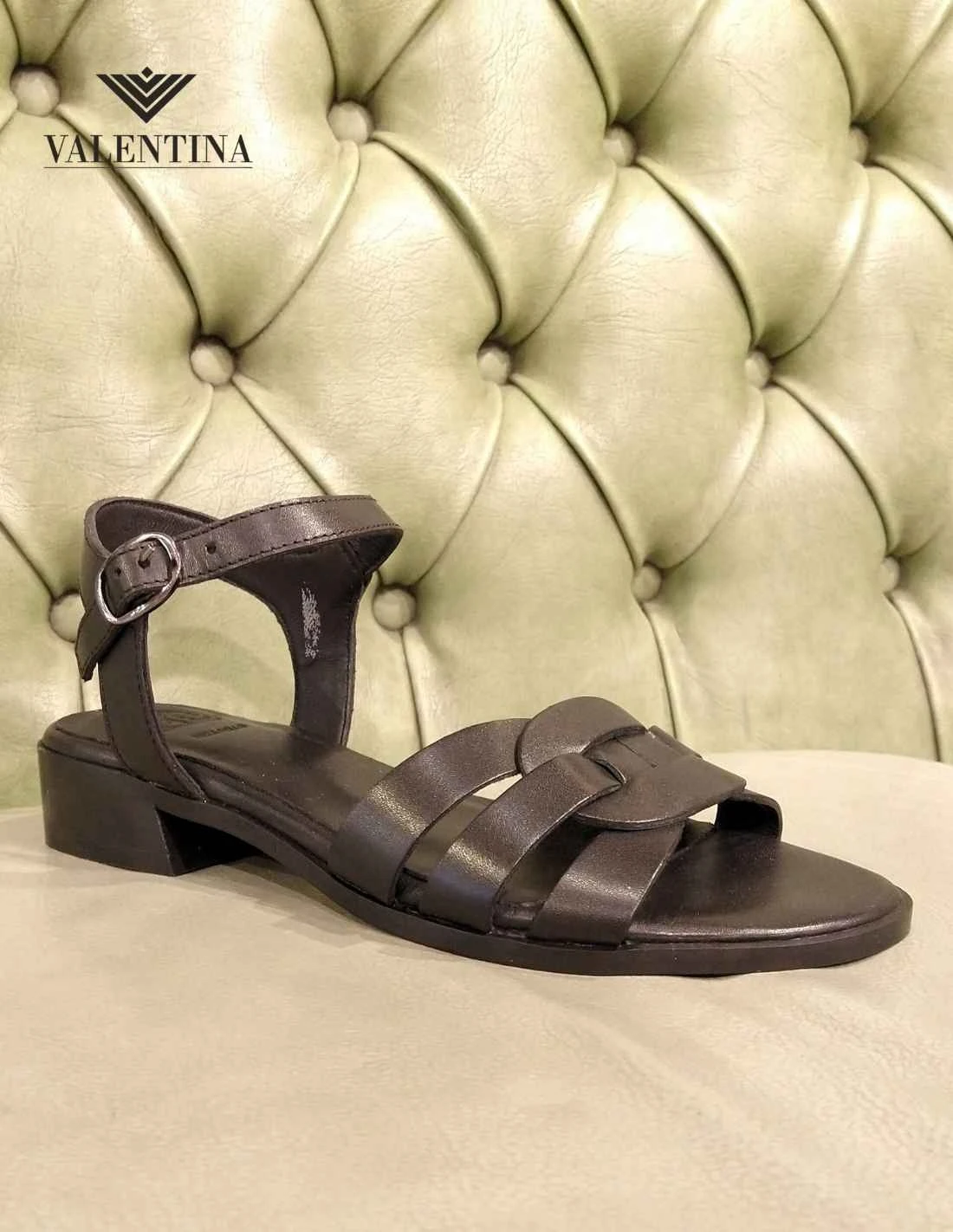 Sandali Comodi In Pelle Con Tacco Basso 3 Sandali Comodi In Pelle Con Tacco Basso