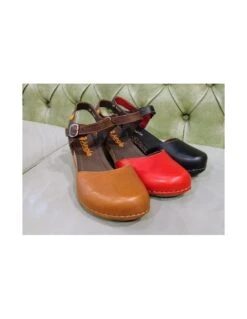 Sandali Con Punta Chiusa E Tacco Medio, Jungla 9 Sandali Con Punta Chiusa E Tacco Medio, Jungla -Stile pelletteria sandali con punta chiusa e tacco medio jungla 3