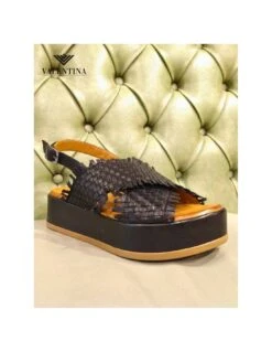 Sandali In Pelle Intrecciata, Con Plateau 7 Sandali In Pelle Intrecciata, Con Plateau -Stile pelletteria sandali in pelle intrecciata con plateau 2