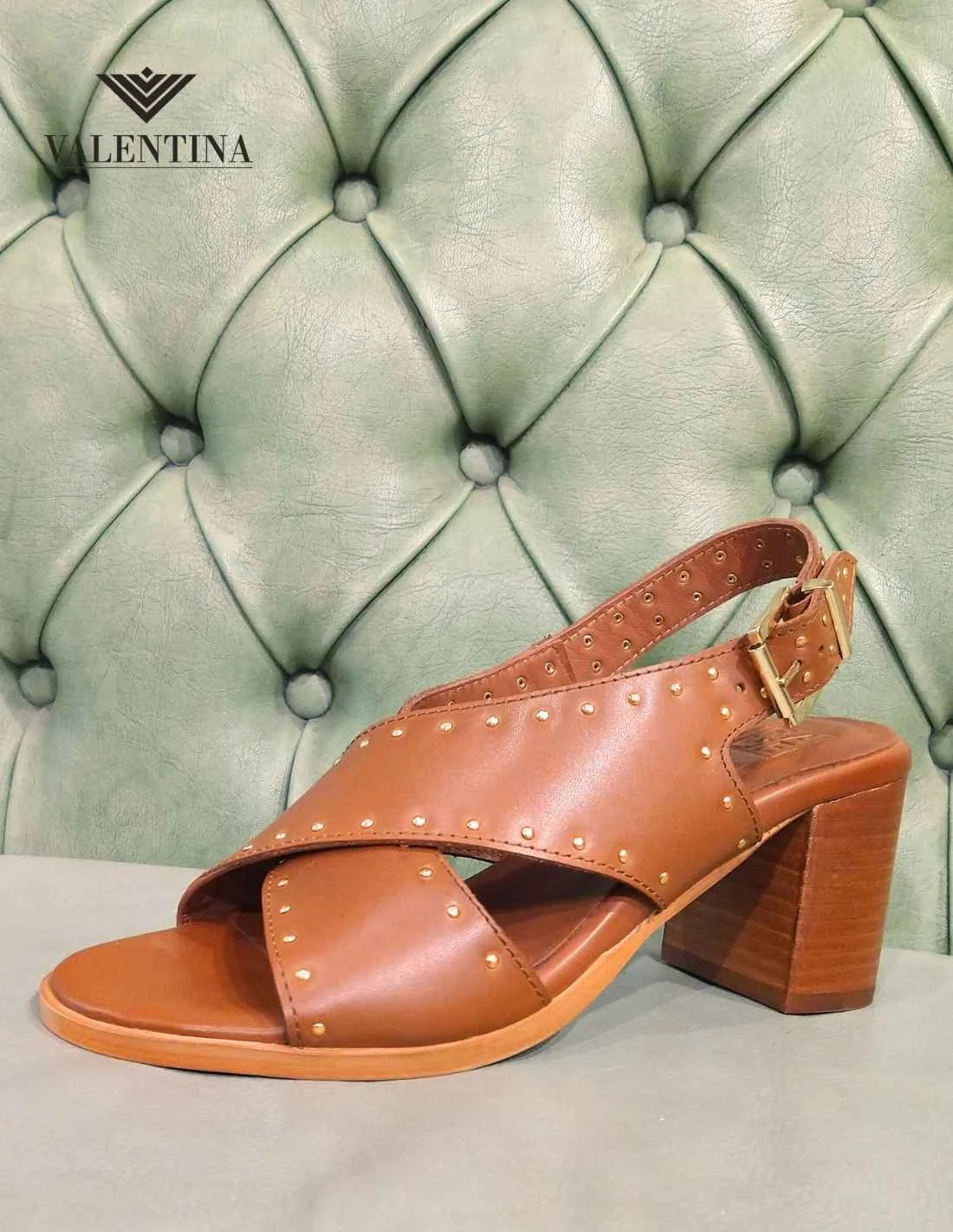 Sandali Incrociati Con Tacco Alto 3 Sandali Incrociati Con Tacco Alto