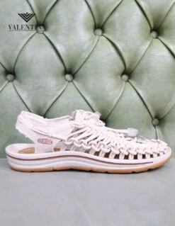 Sandali Keen Uneek Leggeri E Traspiranti Per L'estate