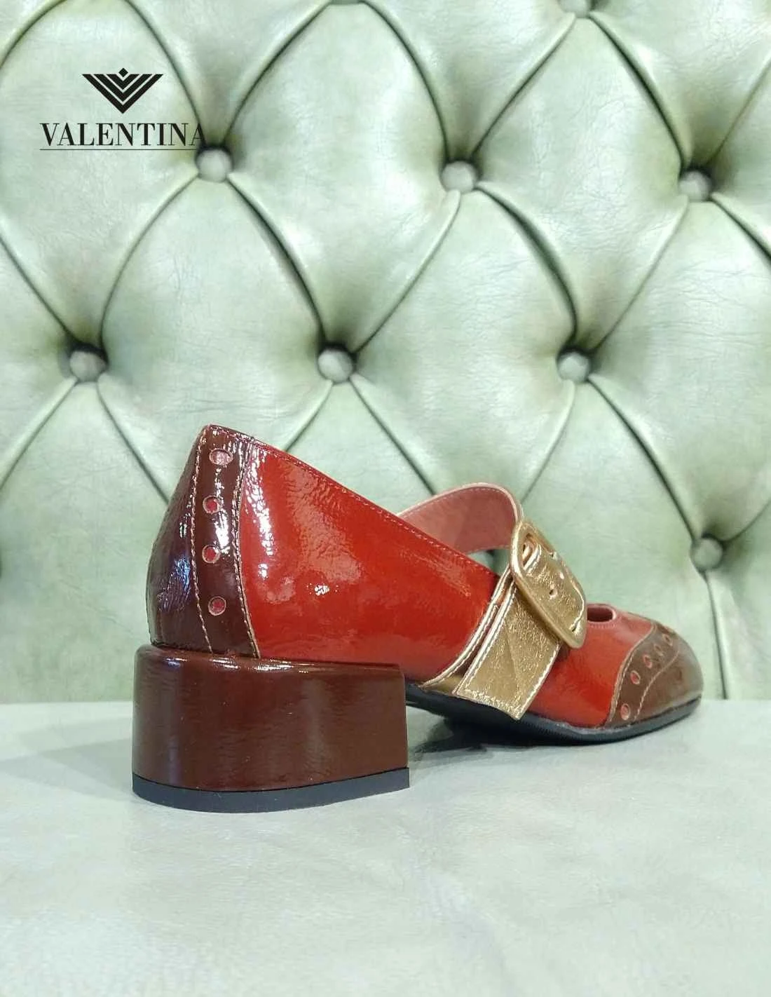 Scarpe Con Laccetto, Moda 2024-25 6 Scarpe Con Laccetto, Moda 2024-25 - immagine 4