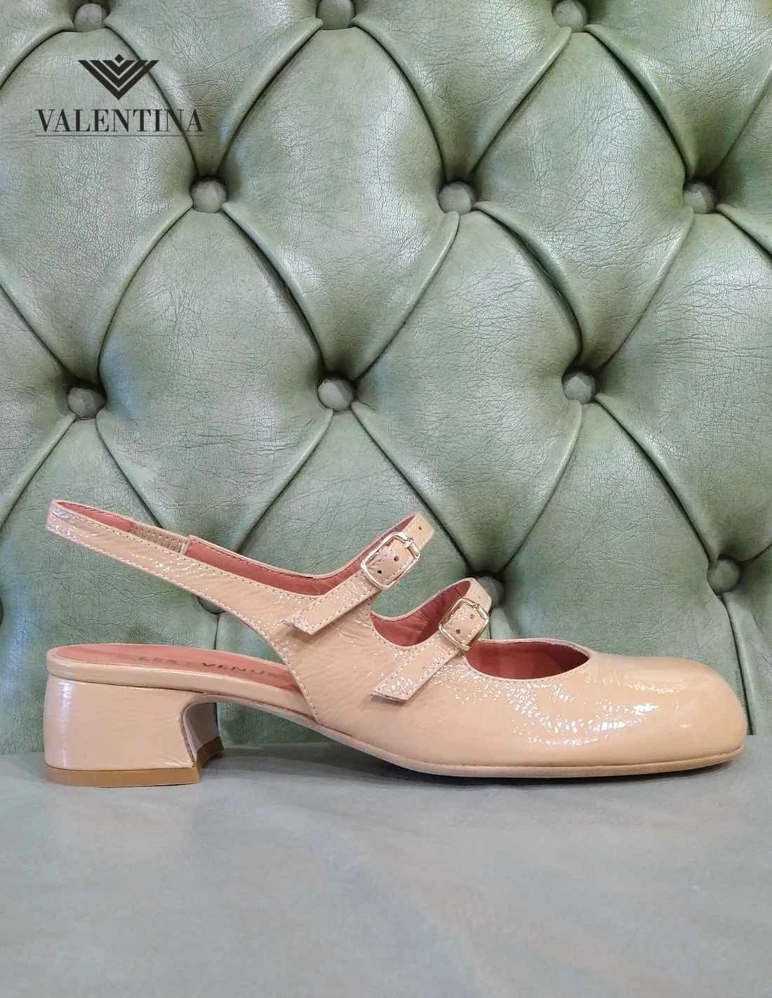 Scarpe In Vernice Con Cinturini In Pelle 4 Scarpe In Vernice Con Cinturini In Pelle - immagine 2