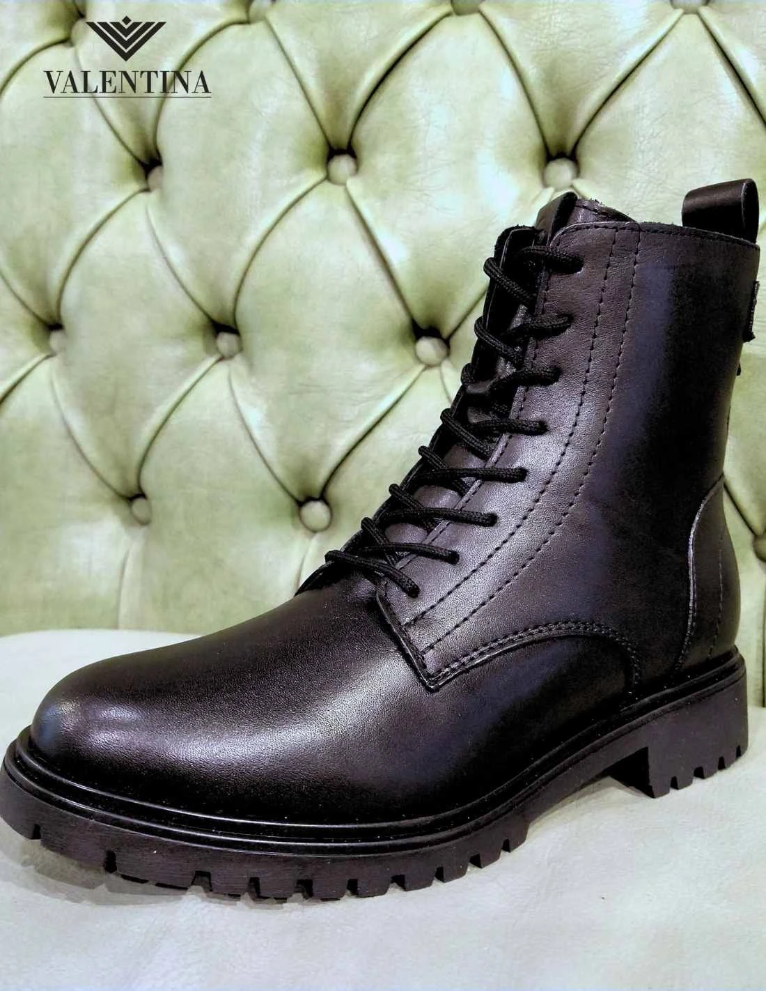 Tamaris Scarponcini Anfibi Neri Da Donna 4 Tamaris Scarponcini Anfibi Neri Da Donna - immagine 2