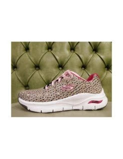 Skechers Arch Fit