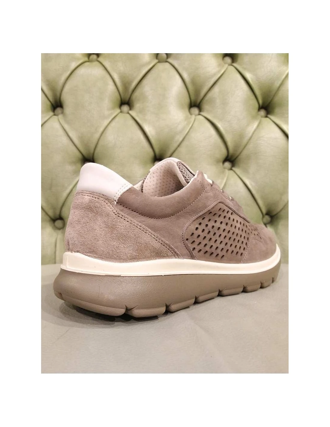 Sneakers Da Uomo Estate 2024 4 Sneakers Da Uomo Estate 2024 - immagine 2