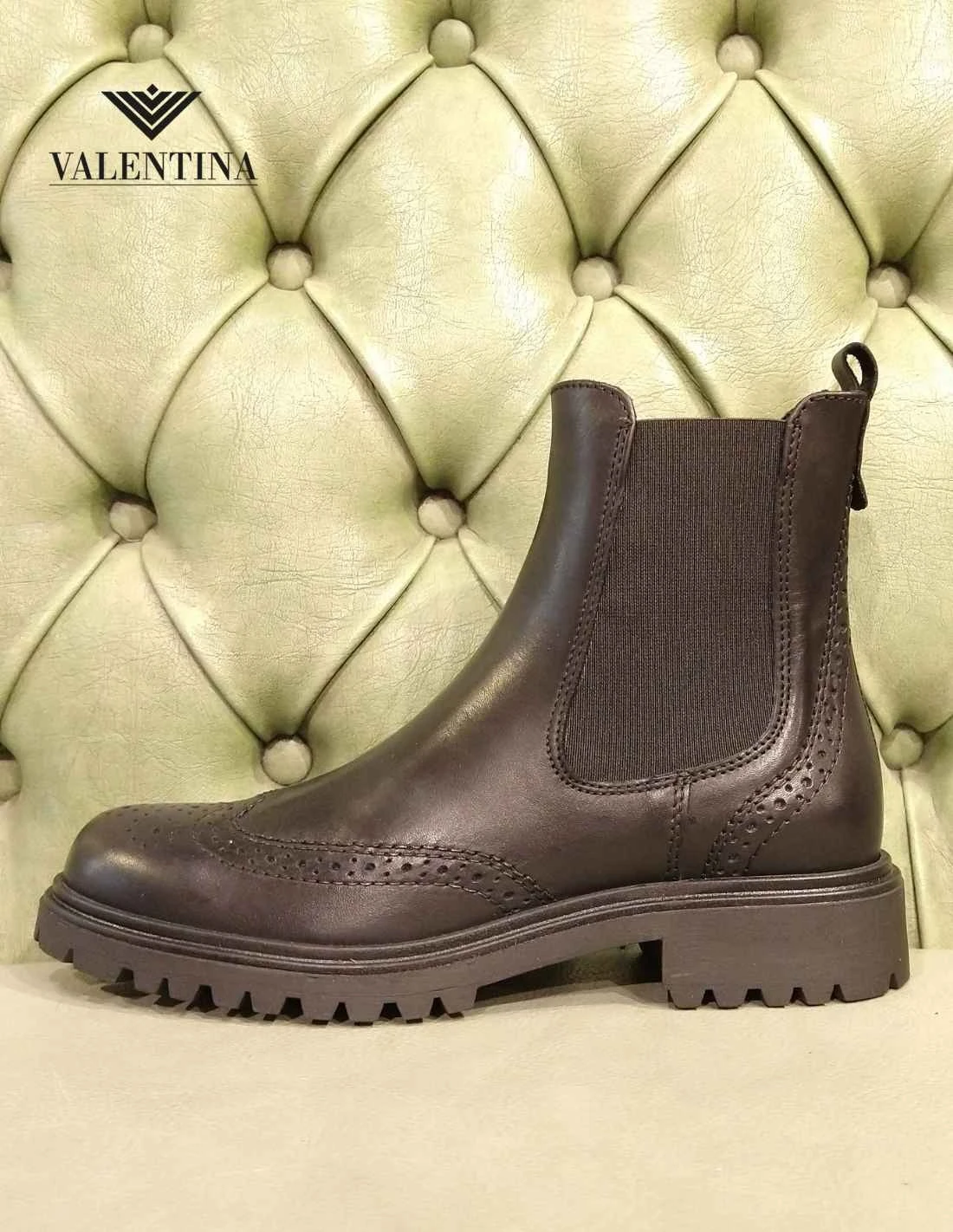 Stivaletti Beatles Alti, In Pelle Nera 7 Stivaletti Beatles Alti, In Pelle Nera - immagine 5