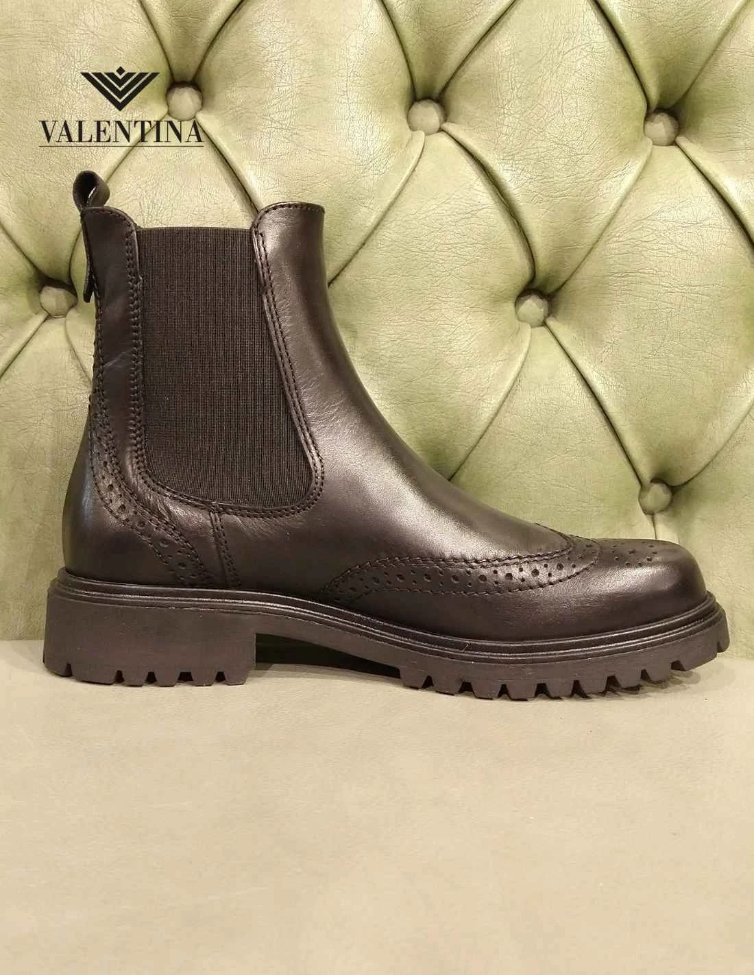 Stivaletti Beatles Alti, In Pelle Nera 10 Stivaletti Beatles Alti, In Pelle Nera - immagine 8