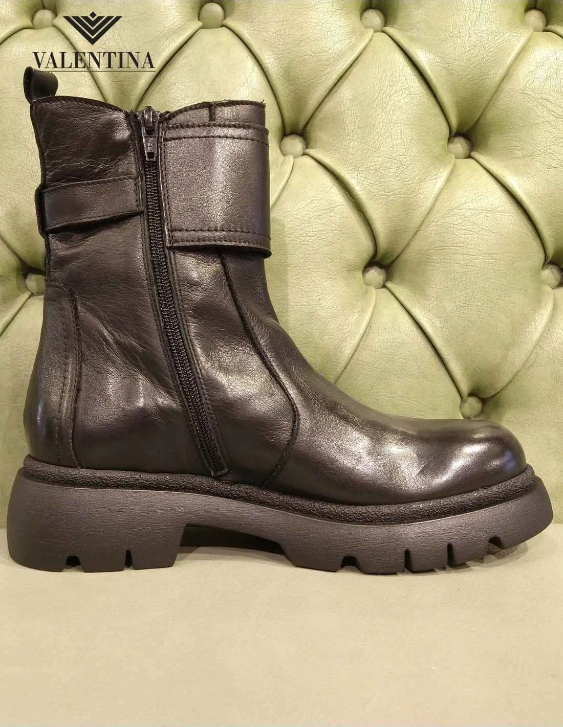 Stivaletti Neri Bassi In Pelle, Made In Italy 6 Stivaletti Neri Bassi In Pelle, Made In Italy - immagine 4