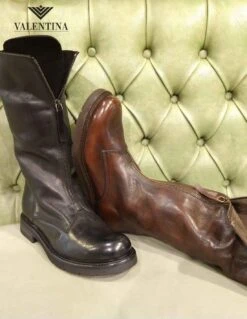 Stivali Con Risvolto Bassi, Moda Donna 2024 -Stile pelletteria stivali con risvolto bassi 8