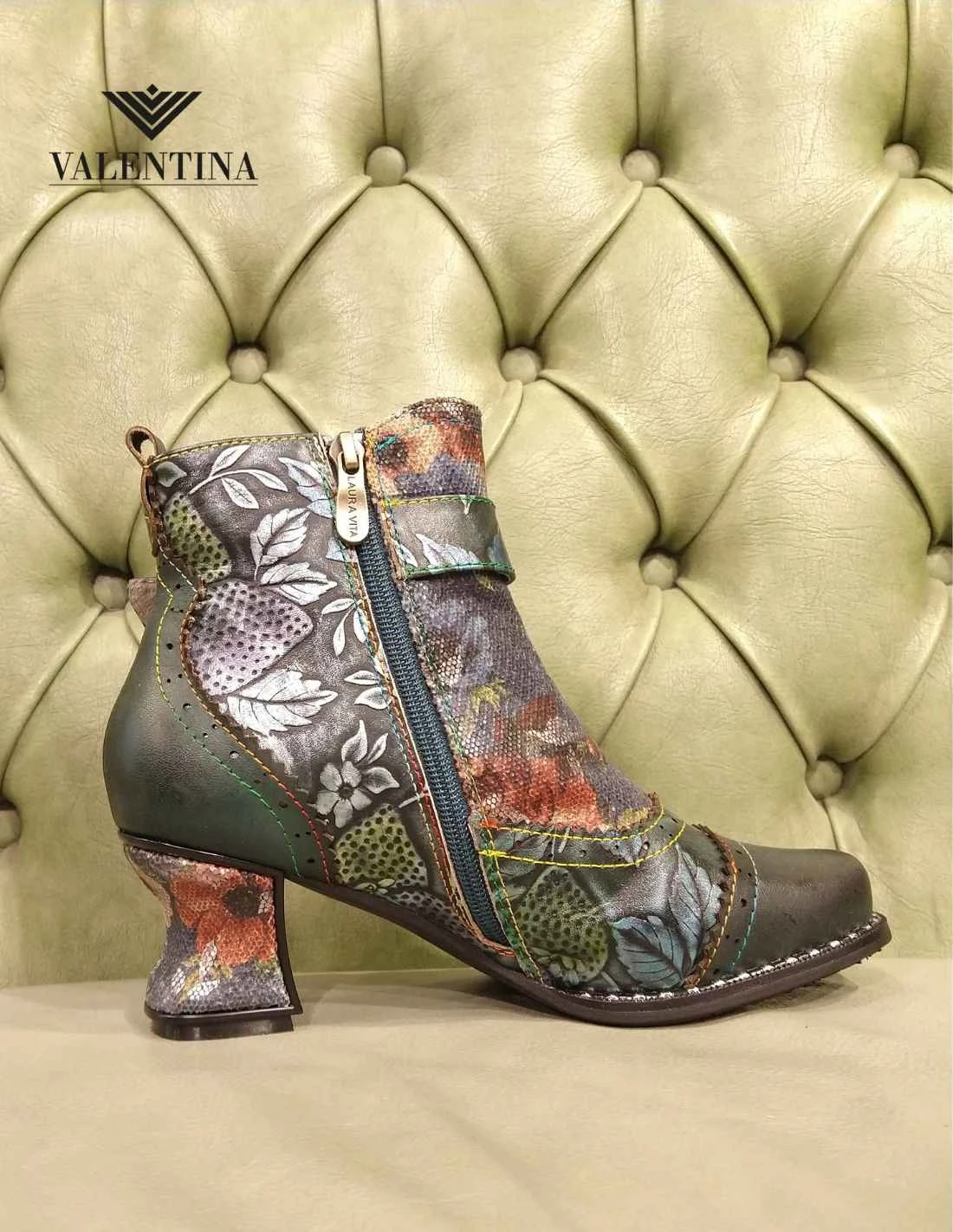 Laura Vita Tacco A Rocchetto: Tronchetti Trendy 6 Laura Vita Tacco A Rocchetto: Tronchetti Trendy - immagine 4