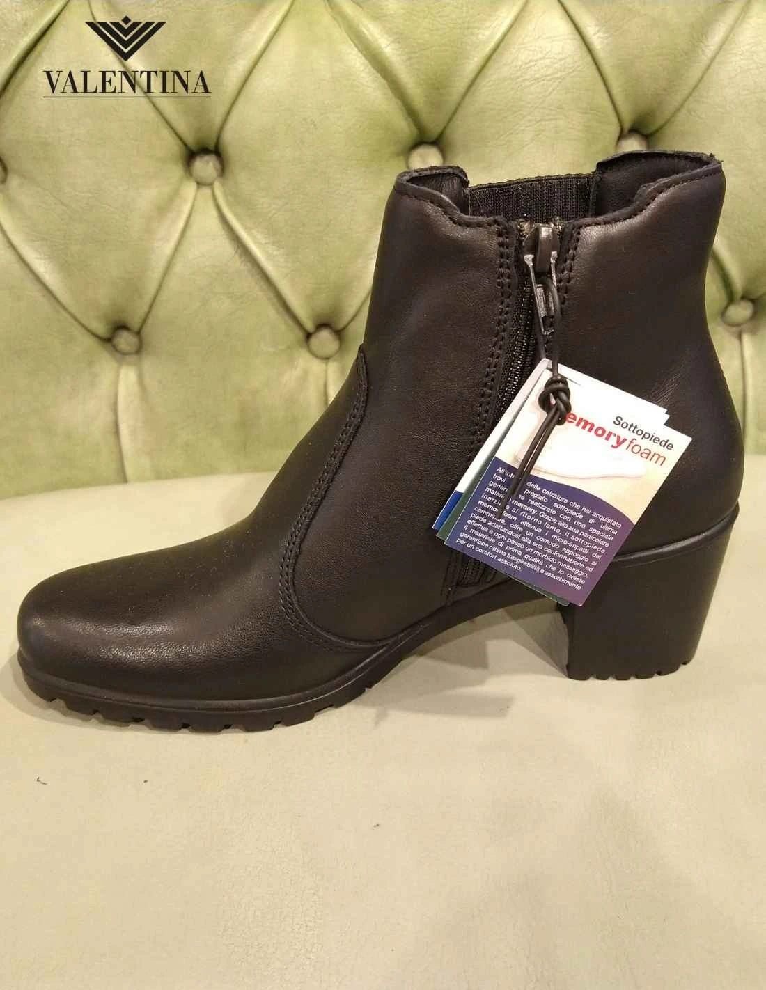 Tronchetti Neri Con Tacco Largo 7 Tronchetti Neri Con Tacco Largo - immagine 5