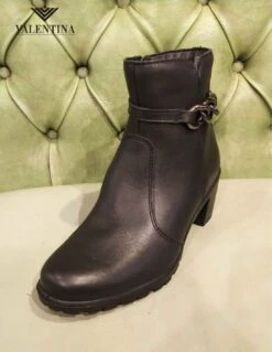 Tronchetti Neri In Pelle 11 Tronchetti Neri In Pelle -Stile pelletteria tronchetti neri in pelle 2